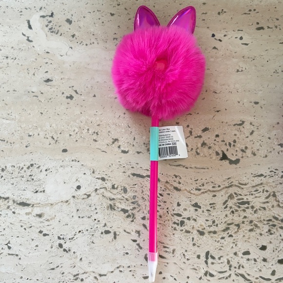 It’s Easter!!!  Cute plastic egg with a cute surprise inside No Candy!! - Picture 6 of 7